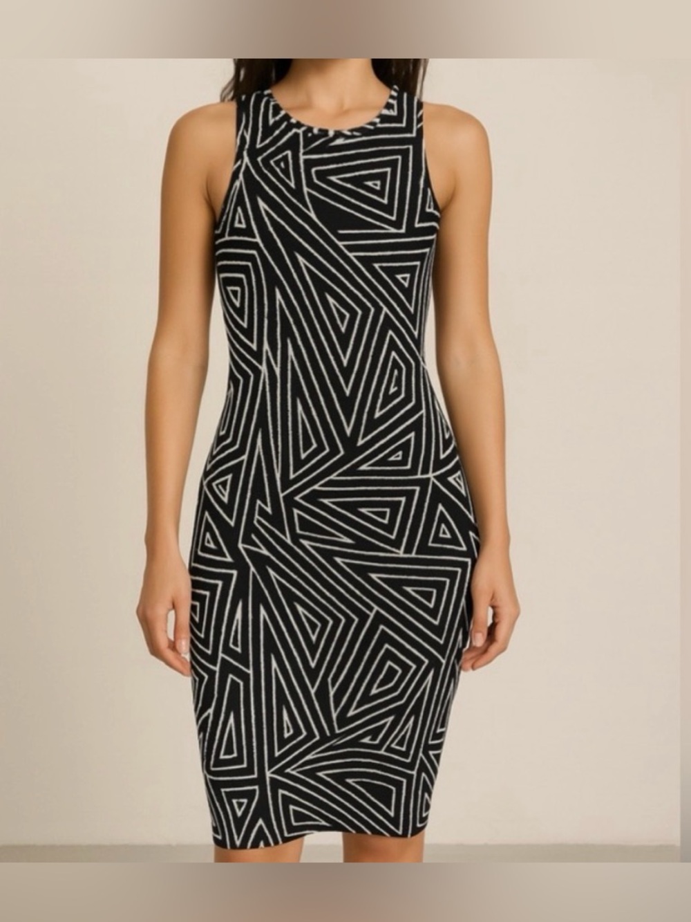 Emerald Sundae women’s Dress size S Black and White Geometric Midi (H5)✨